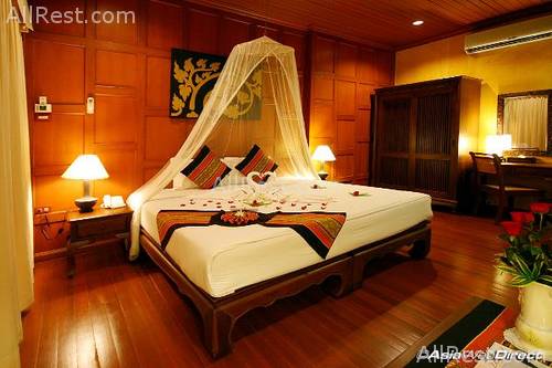 At Panta Phuket Hotel 15